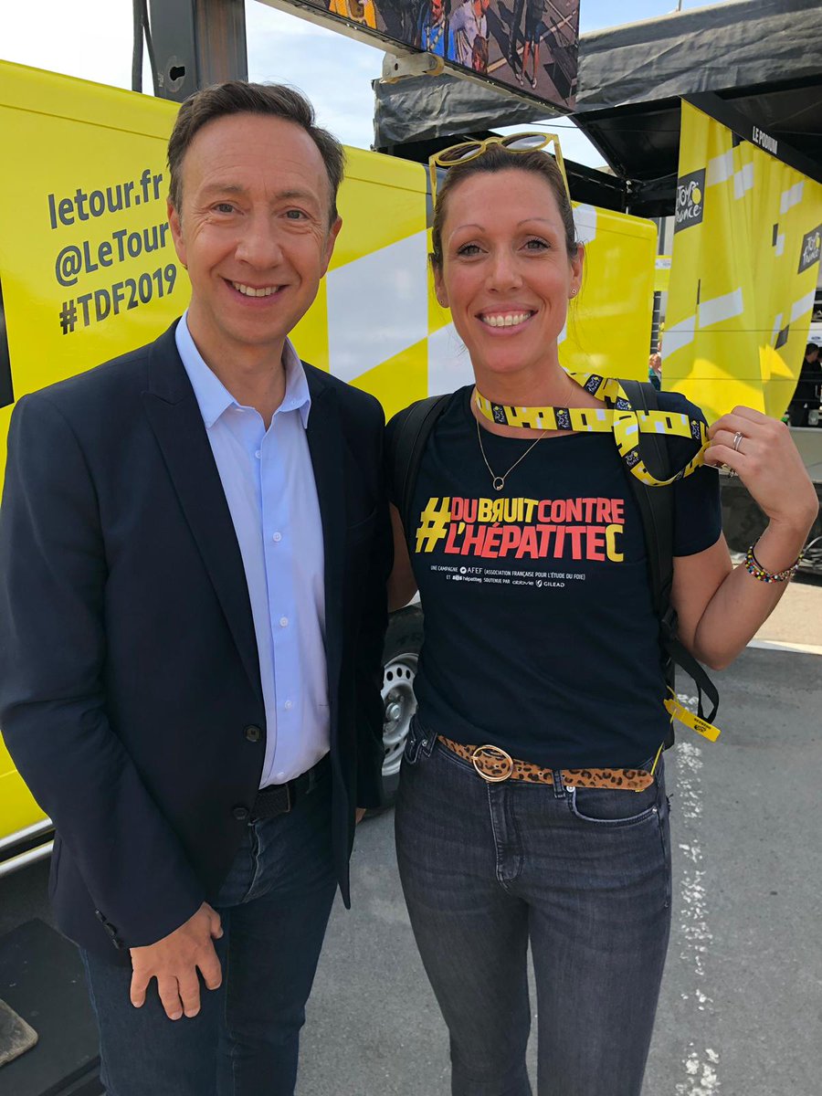 AFEFoie's tweet photo. .@bernstephane croise la team #DUBRUITCONTRELHÉPATITEC au départ de Reims sur @LeTour 🚴‍♂️
#HÉPATITEC #TDF2019 https://t.co/KHvAL6JDru