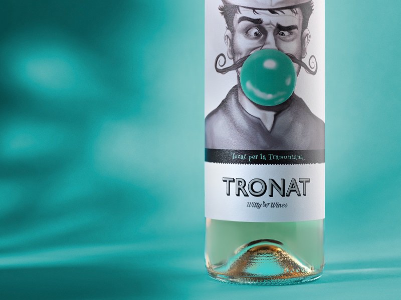 aribau1964's tweet photo. 100% Garnacha blanca. Vi blanc, fresc, expressiu, perfumat i atrevit. Així és #Tronat, una de les propostes vinícoles d’Aribau amb @DOEmporda . https://t.co/d9cAZrQiY8