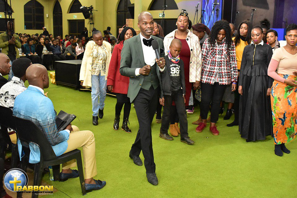 IAmLesegoDaniel's tweet photo. #HigherWisdom [RESURRECTED STATE]: Rev 12: 11, Says – 'They overcame the enemy [Satan] by the blood of the Lamb and the Word of their testimony.' Read on and be blessed: https://t.co/8LpBVLqmZe
#WeOvercomeByTheBloodOfChrist
#WaterWaterWater!
#TheMessiahEffect https://t.co/BoQ7FvQzhv