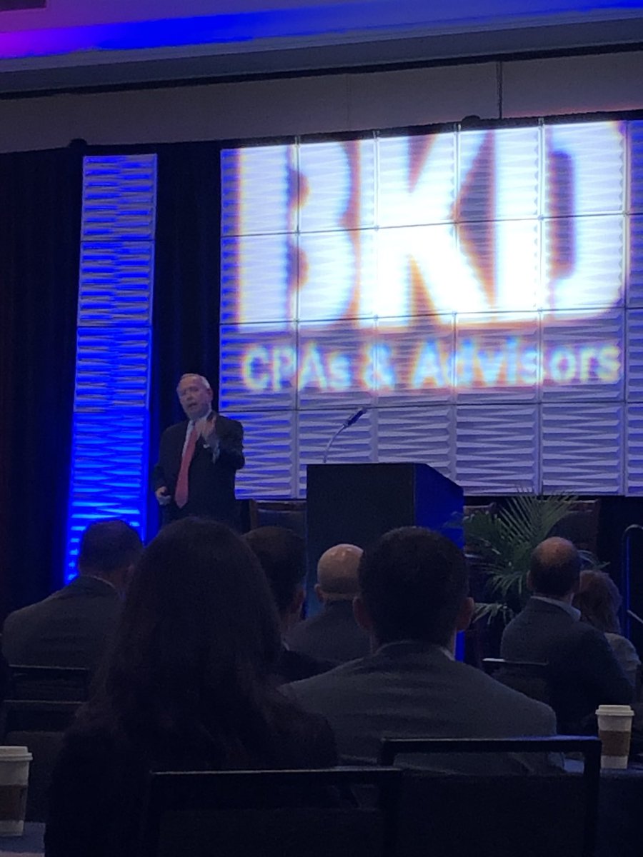 wattj's tweet photo. Steve Love, President & CEO Dalla-Fort Worth Hospital Council sharing insight on what’s next for providers @BKDHC LC19. #BKCLC19 #HCcollaborate #TrustedAdvisor https://t.co/BKEDQacy7u