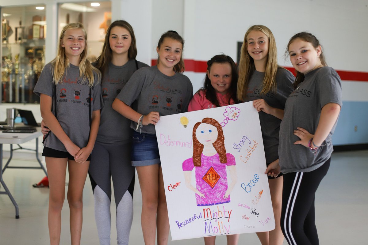 ShatteredGlass_'s tweet photo. While we love all things #STEM, our real passion lies w/empowering future generations of world changers &amp; innovators. Encouraging an open dialogue at an early age about the glass ceiling &amp; empowering each other as women is what really makes our hearts sing. ❤️ #ShatteredGlassSTEM https://t.co/oNsqGQtLSJ
