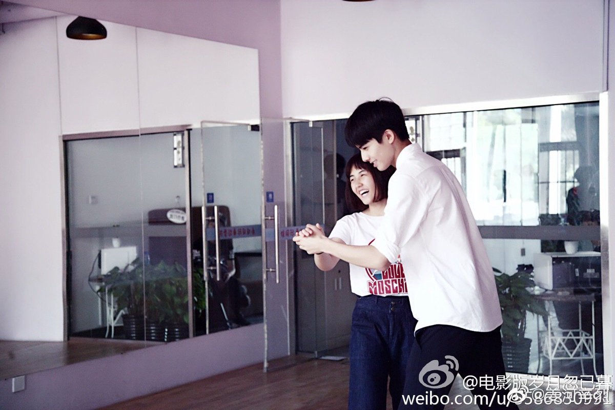wogehondesu's tweet photo. the movie "#TimePassBySuddenly" /《岁月忽已暮》
Starring: Zhang ZiFeng, Jiang Chao and Song Wei Long will soon airs in chinese cinemas...
ps. I can't wait to see #ZhangZiFeng and #SongWeiLong together ❤ so soon; still no airing date.
#张子枫 #宋威龙 https://t.co/aT3WVIkoC3