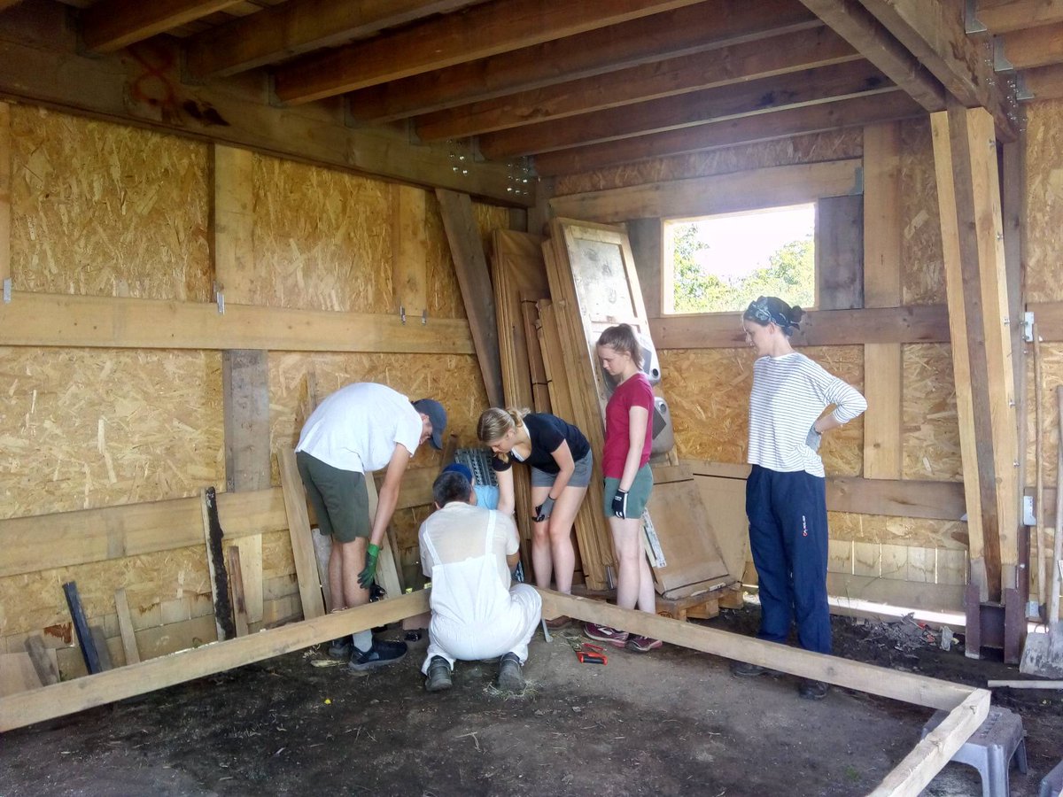 PPCActivities's tweet photo. The Romania trip is progressing well. The team have built four walls today! https://t.co/FHhGgdNt1L