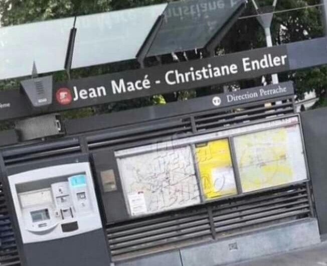 Cami_Villa21's tweet photo. Tranvía en Francia lleva el nombre de CHRISTIANE ENDLER por su tremenda actuación en el mundial.
👏👏👏 https://t.co/YprQ1DvlzN