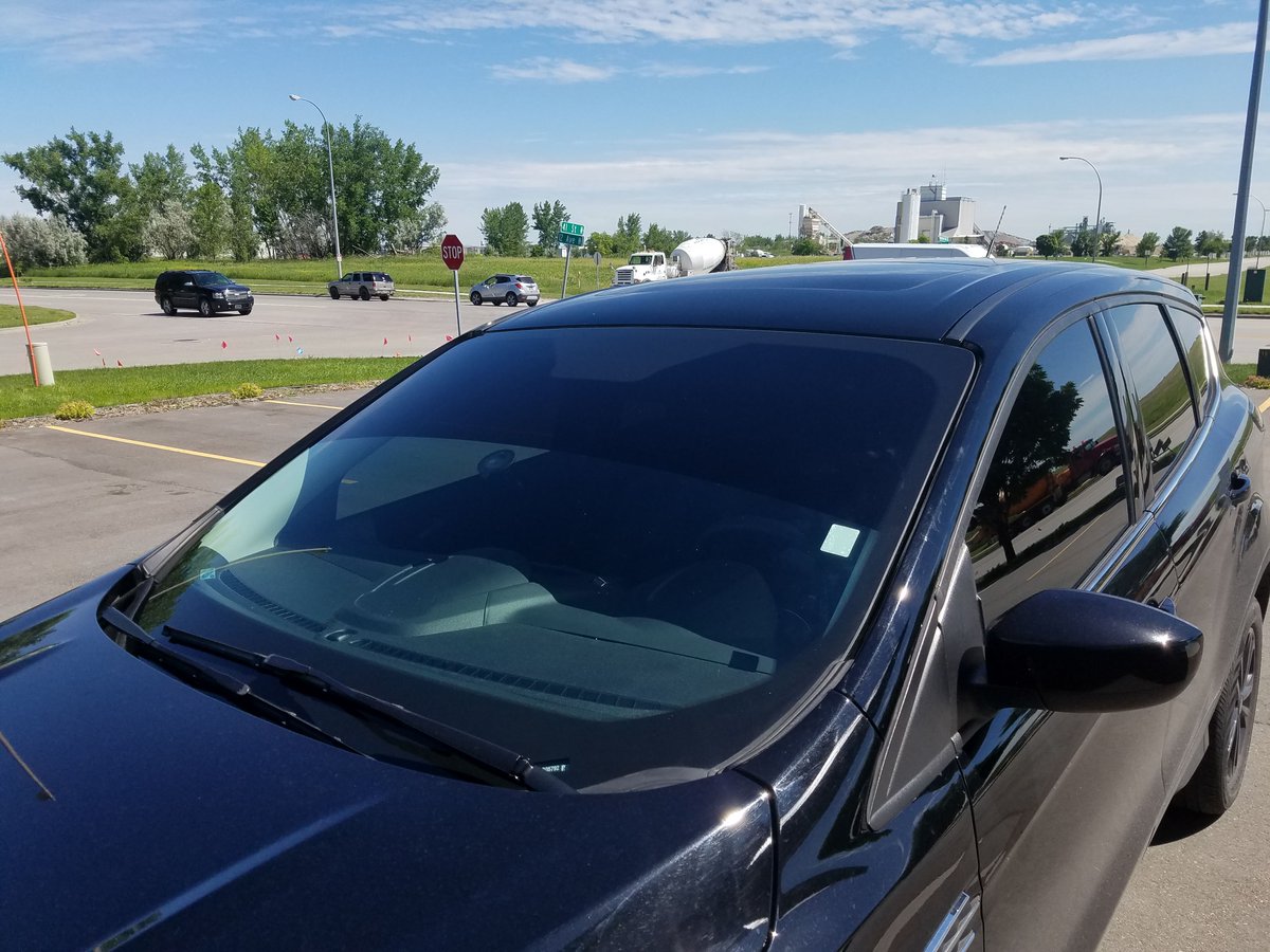 CodeZeroFargo's tweet image. We added a 5% tint strip to this Ford EcoSport. Tint strips help to protect drivers from that pesky glare from the sun!
#codezero #czdoesit #tintstrip #shadeband #tint #fargo