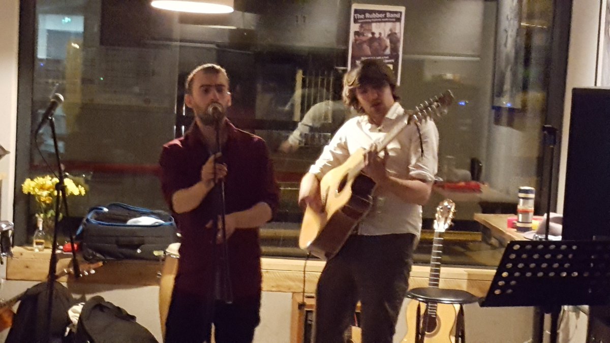 delipodhub's tweet photo. OPEN MIC - Thurs 11 July - always entertaining, fun and inspiring. C U @ the HUB♥🎵 🎸 @BrentLibraries @KensalGreenRA @KensalRiseRA @LifeInKilburn @NW10KTRA https://t.co/f75Tmp47va