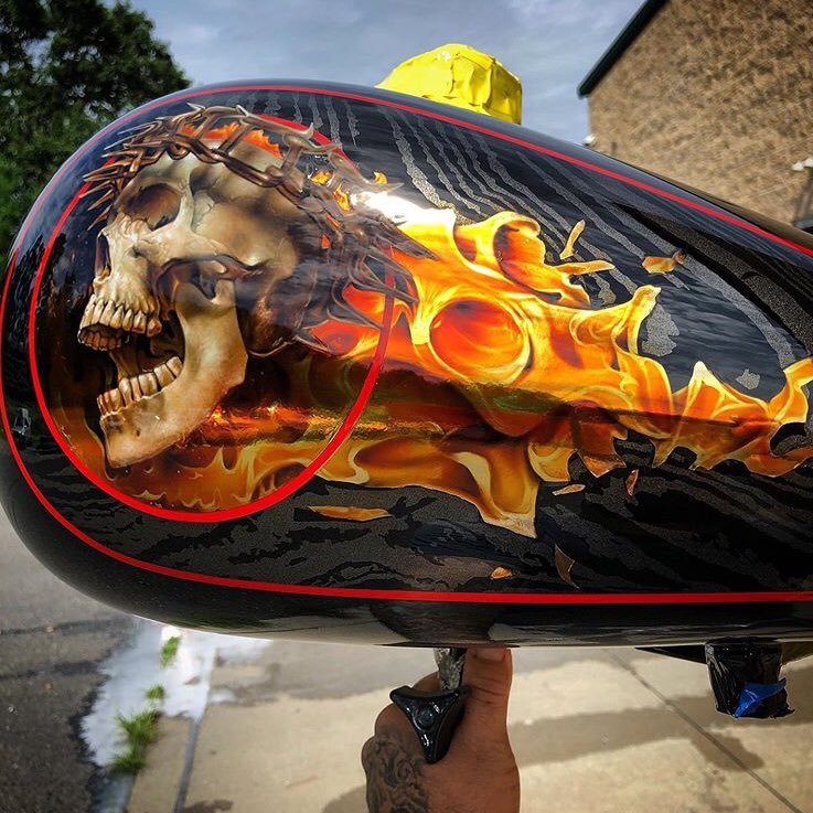 JesseJamesFans's tweet photo. Stephan Gibson https://t.co/VOkMW6q7HX.  #chromefire #houseofkolor #createxcolors #tankart #Damascus #payupsucker #westcoastchoppers https://t.co/klPLsqkPUk