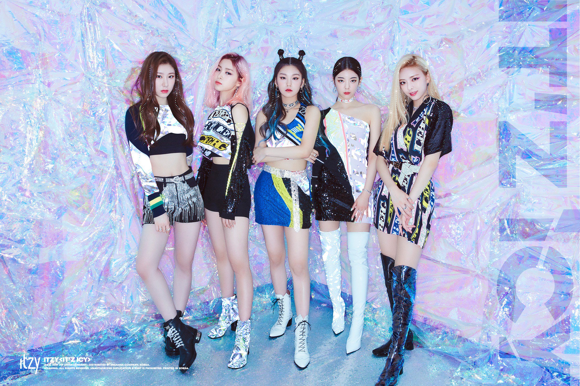 itzy イェジ　まとめ売り ITZYの本誌未掲載画像＆インタビューを先行公開！