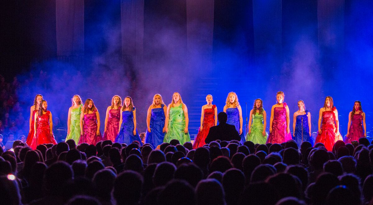 BeyondWordsUK's tweet image. 🌠Check out these pics of our last show - Beyond Words #HitTheRightNote is going to be a top class highly professional show. BOOK YOUR TICKETS NOW!! 
bit.ly/2QEb068 or contact the Motorpoint Arena Cardiff on 02920 22 44 88