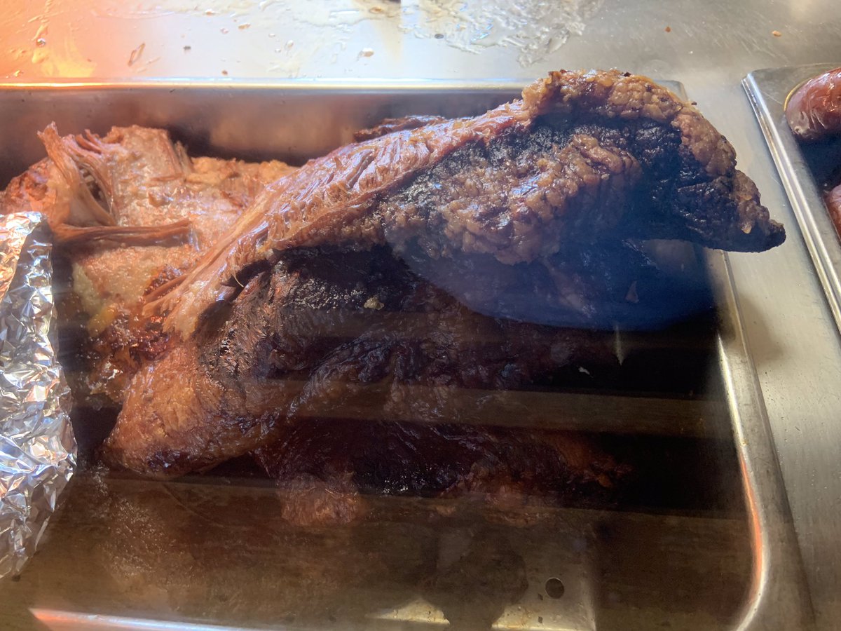 BackroadsStaff's tweet photo. Mark C. visited Bowieโs BBQ in Brookhaven, MS yesterday and thoroughly enjoyed ribs, brisket, sausage, catfish, chicken with all the trimmings. โIt was some of the best fish I have ever had in addition to everything else being amazing!โ
#bowiebarbecue #brookhavenms #foodie #bbq https://t.co/xbwH0v6MlW