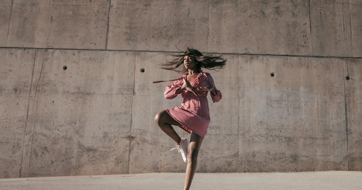 What Every Dance Résumé Needs to Stand Out backstage.com/magazine/artic…