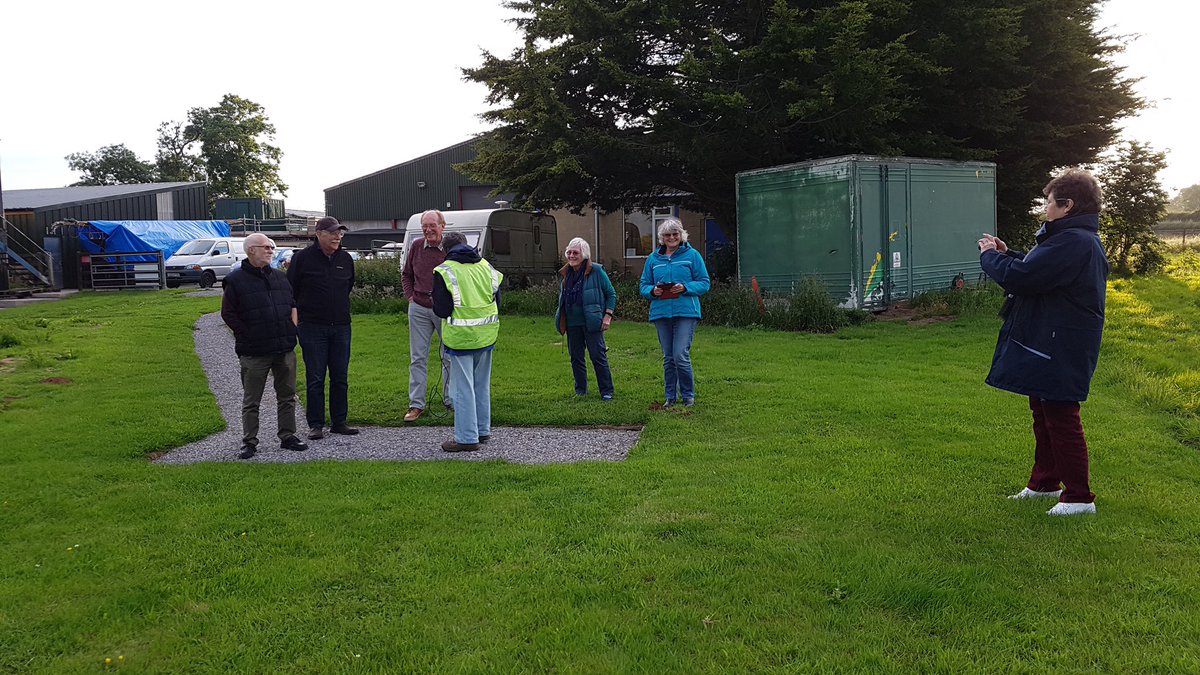 PhoenixUAVC's tweet photo. Recently we had the pleasure of hosting members of the Canal Taverners Boat Club for introduction to drone flying.

There was a talk on drone technology, after which our guests got to fly our training drone.

Give us a call to book your corporate event.

#pfco #dronetraining https://t.co/lVPCWb4rPC