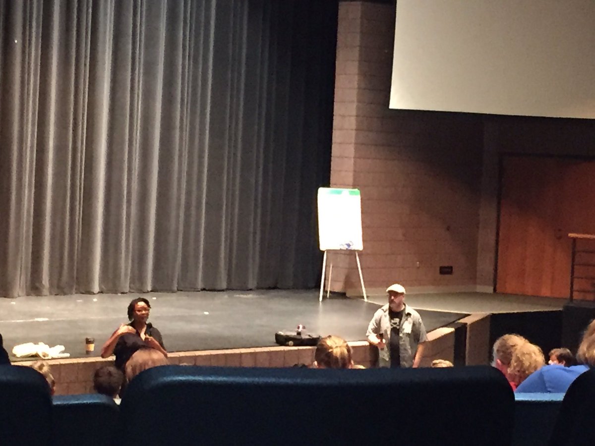 kljenkins7's tweet image. Talking building inclusive and curated libraries with @thebrainlair &amp;amp; @joshfunkbooks. #nerdcampmi2019 #nErDcampmi