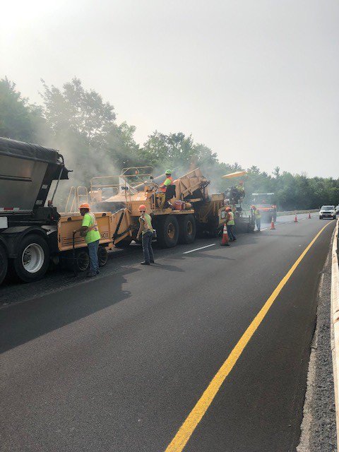 NYSDOTBuffalo's tweet photo. Paving continues on northbound NY Route 400 in the towns of Elma and Aurora - please drive cautiously through the work zone https://t.co/SOPwgIGapt