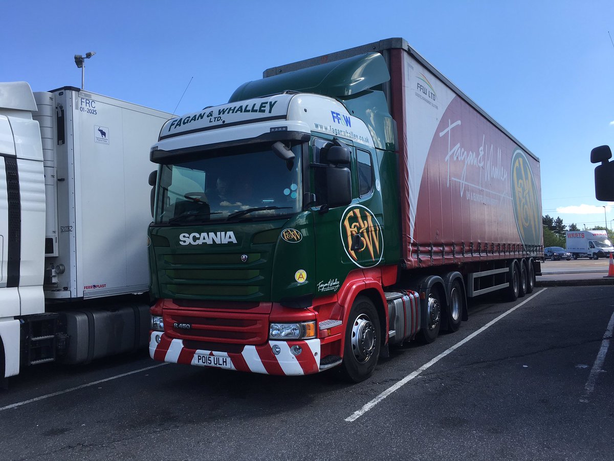 KevinVi70494184's tweet photo. @FaganWhalley at toddington services recently https://t.co/cGSWGEMCKK