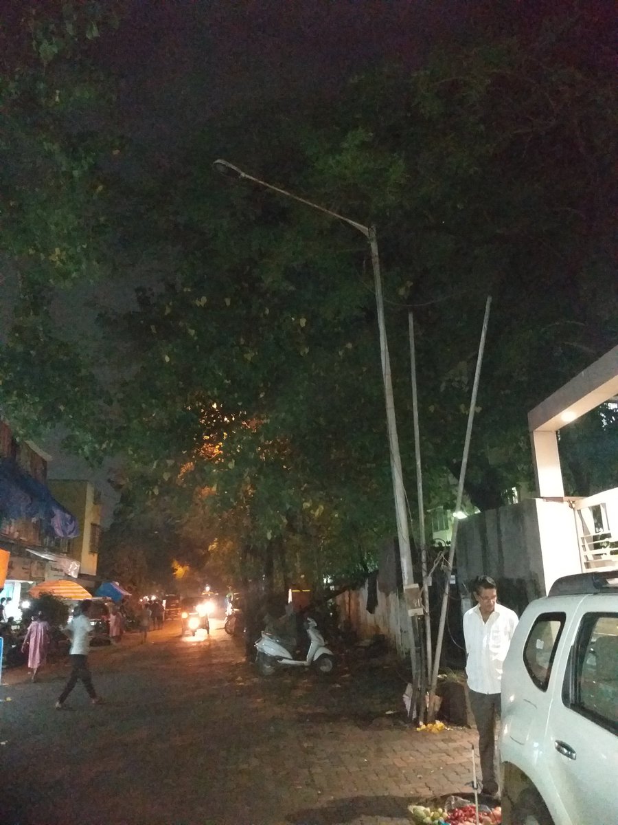 outside light not working on Zoru Bhathena On Twitter Adani Elec Mum Street Light No Kba 001 003 On Juhu Koliwada Road Juhu South Is Not Working Outside Iona Building Kindly Fix Thank You Https T Co L8j6fzimpz