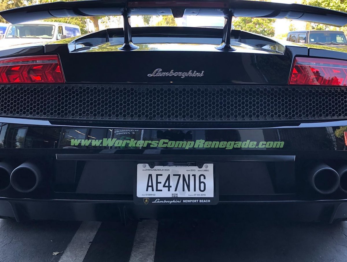 Gatorwraps's tweet photo. Sometimes, just a touch of decals make a difference. 🐊🔥😎 #lamborghini #gatorwraps #vehiclewrap #vehiclewraps #3m #vinylwrap #graphics #design #ffellers #fellers -NG https://t.co/JP5b1muEj4