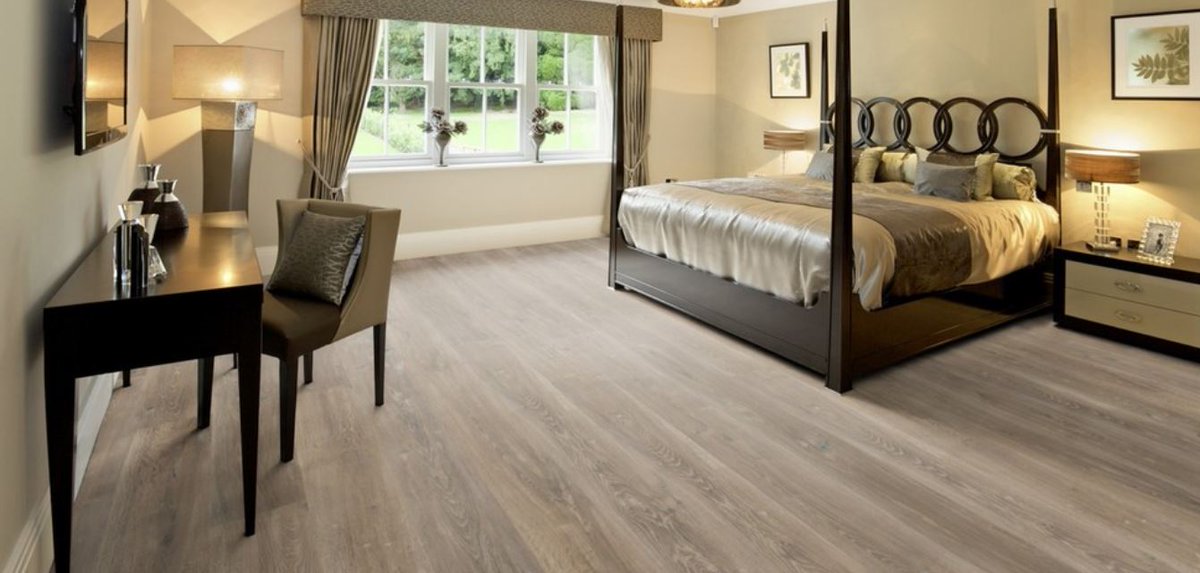 ArimarWood's tweet photo. Solid vs. Engineered our collections feature a full range of domestic, imported &amp; exotic wood species colors finishing effects textures and plank widths. https://t.co/cj8Sy5opy2 #engineeredhardwoodfloors #solidwoodfloors #hardwood #flooring #rusticfloors #homedecor  #woodfloors https://t.co/ULJ74bZsN8