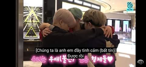 BTSVietnam_SAM's tweet image. Tình anh em♡♥♡
@BTS_twt 
#BTS 
#6yearsWithARMY