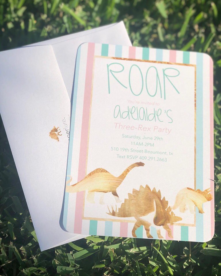 astanleydesigns's tweet photo. Itβs a Three Rex Party!!!π¦π¦
.
.
.
.
#pearlizedstock #paperlure #stationery #papergoods #invite #invitation #invites #custominvites #custominvitation #custominvitations #3Rex #dinosaur #birthdaystationery #favors #events #eventstationery https://t.co/mxG6ivn6jP