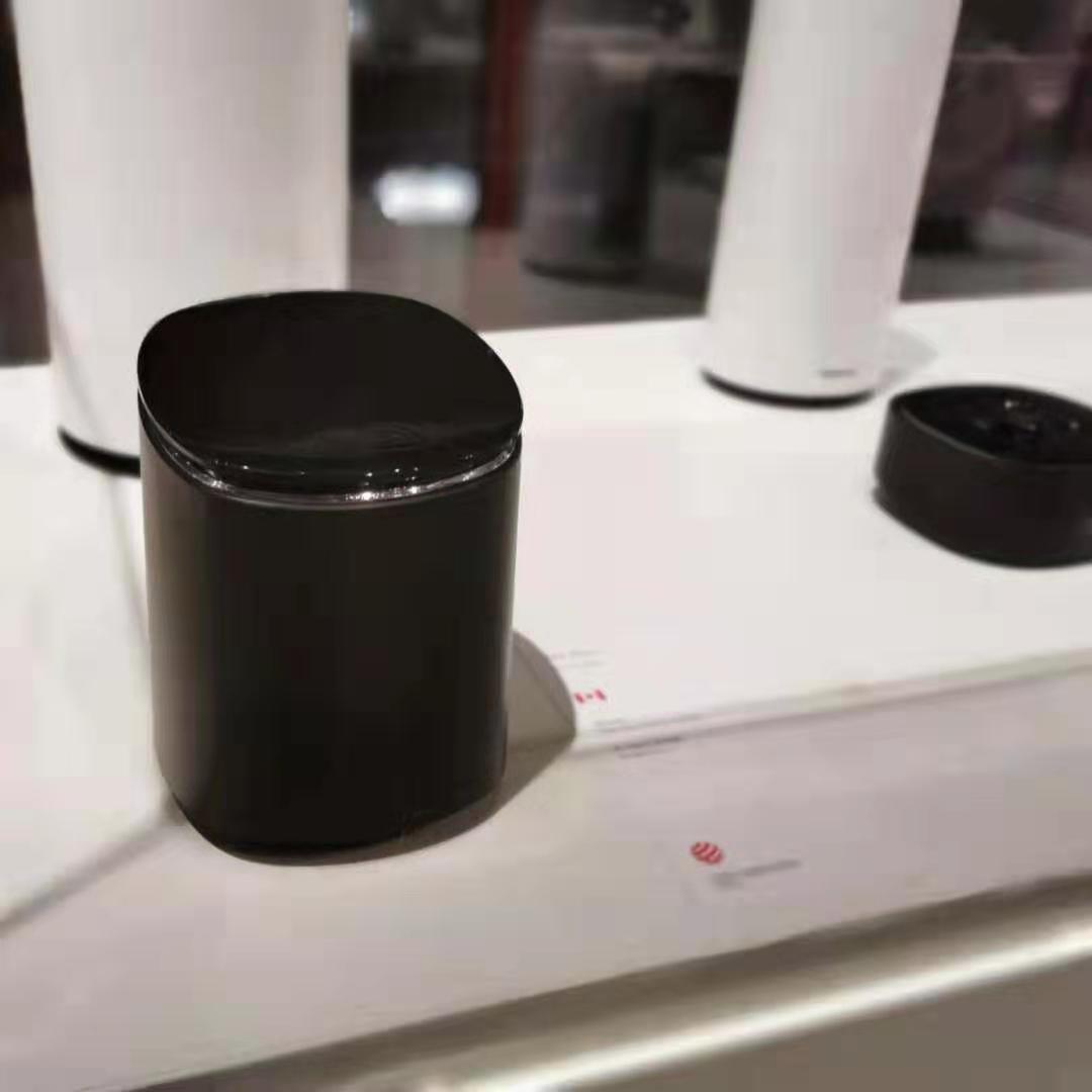 MerckuWIFI's tweet photo. This week our team is honored to be recognized by @reddot design for the product design of the @Merckuwifi M2 Hive system. Congratulations to all the other nominees and winners! #reddotgala #reddotwinners #designaward #awardceremony #designindustry #design https://t.co/YyUr7BuKF1