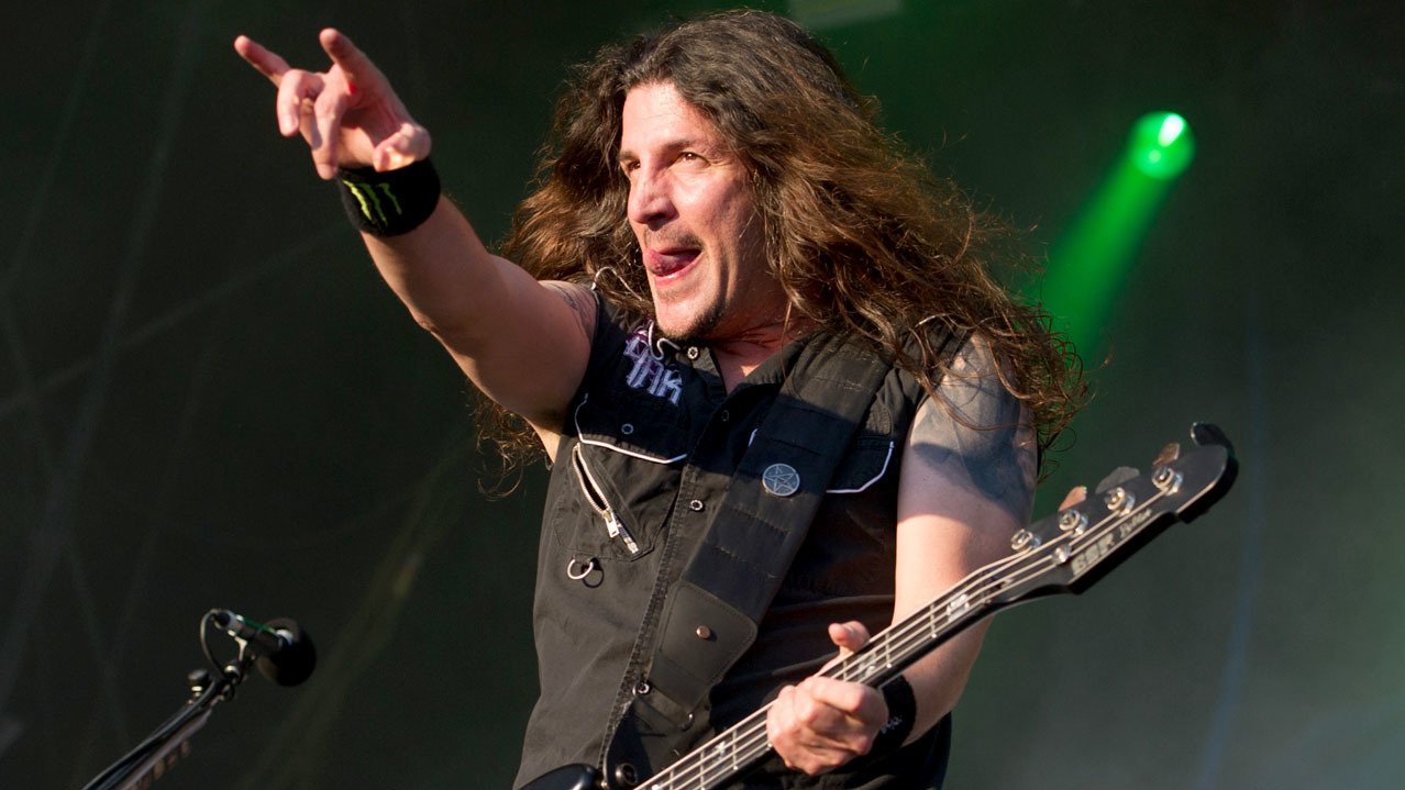 Happy Birthday to Frank Bello of Anthrax. 