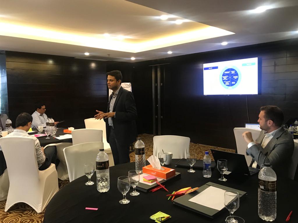 MicroSave's tweet photo. How #FSPs digitize #product #process #deliverychannel or #distributiondesign affects them as a whole. #Strategic coherence is therefore key. @Abbie_anand
discusses strategic options &amp; readiness for #digitaltransformation @FMO_development. Read here https://t.co/T2pkxfUNV8 https://t.co/Ejidht9ACD