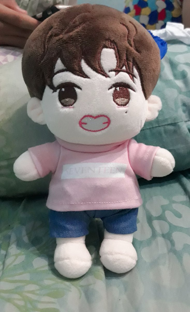 leseokmine's tweet photo. MY BABY ARRIVED!💖 kenalin ini namanya Lee Doki.  thankyou kak @bucinsebong udah bantuin lahiran doki! 💖❣️ and thank you very much to @PrinceDKDoll for making this beautiful doll😭💖💟 https://t.co/Pb3uL0eumD