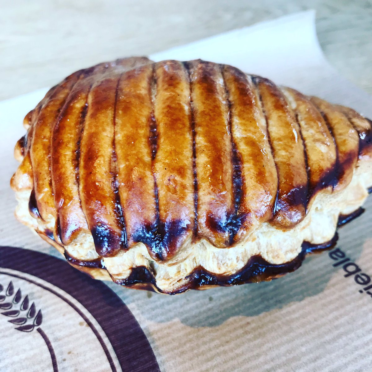 Come taste our Apple Turnover! Our bakers prepare with apples, maple pecan or cream cheese.#frenchinnyc #longislandfoodie #tasteoffrance #apples #delicious