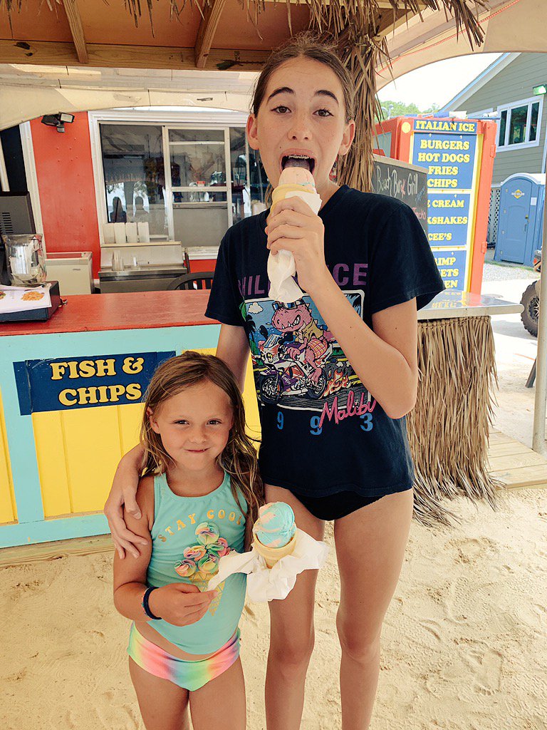 KimNews3LV's tweet photo. Nothin’ better than ice cream in summer,
No illegal shenanigans! #BlueBellLicker stay away! @News3LV @DanaNews3LV https://t.co/OFq0okGvHK