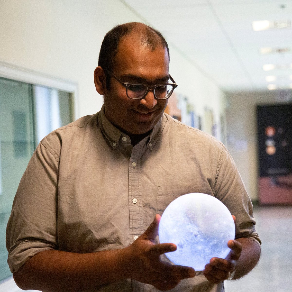 DunlapInstitute's tweet photo. We think that @MubdiRahman might try to keep one of these accurate, 3D-printed models of the moon for himself, when he hosts our moon-themed, July 20 SpaceTime event. We'll have these on display, and you can even win one! https://t.co/IAguyJBmQL  #SpaceTimeTO #Apollo50th #UofT https://t.co/0569hzBUpX
