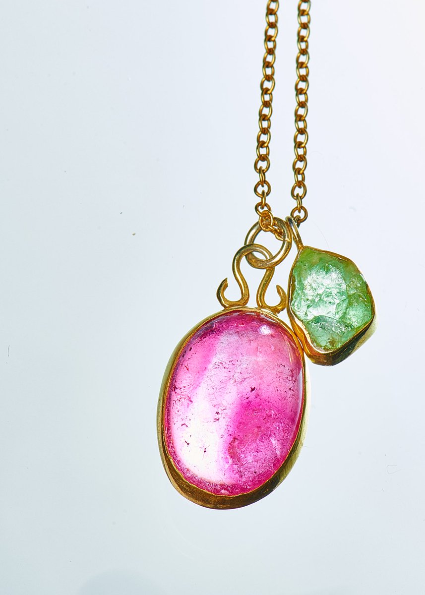 Hot pink and green tourmaline ♥️💗💜 serious tourmaline addiction 😎