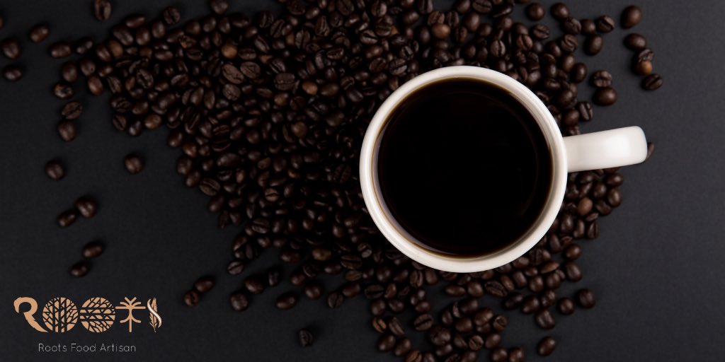 Disursv's tweet photo. Tenemos el mejor café salvadoreño 👌🏻 #ROOTS 
Pedidos al 📞 2565 3005 o a @lapapa_lapapa https://t.co/jvpLFuYKvy