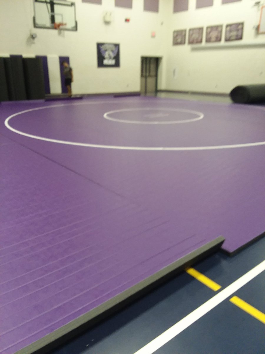 CoachThomasBT's tweet image. Super excited for our kids to have an additional mat for practice and competition! Thank you @michaelwall1212 and @WillisSchools for giving our kids more opportunities to succeed. #refusetolose @williswrestling #relentlesscommitment