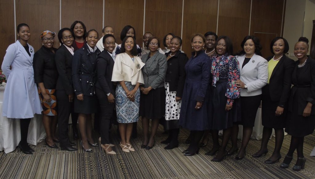 Thanks to Liberty Life Botswana for hosting the First Lady's Breakfast Roundtable. Great platform sharing my broad plans and ideas whilst the women CEOs pledged support. Thank you Lulu and the ladies!