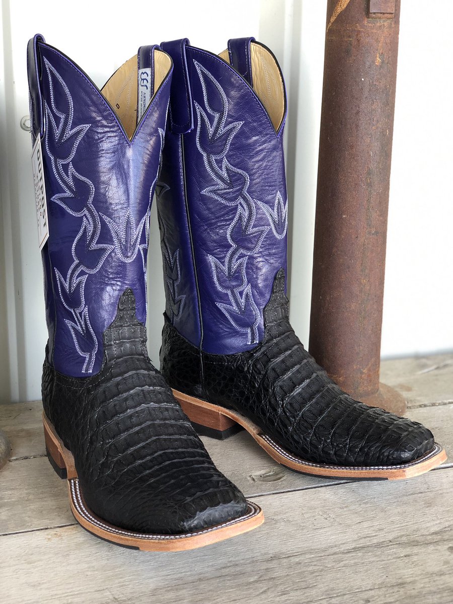 Outpost Western Store (@outpostws) on Twitter photo 🗣New boot! <a href="/andersonbean/">Anderson Bean</a> Black Lux Hornback Caiman with Purple Orchid Kidskin tops. #andersonbean #outpostwesternstore #outpostboots 🗣New boot! <a href="/andersonbean/">Anderson Bean</a> Black Lux Hornback Caiman with Purple Orchid Kidskin tops. #andersonbean #outpostwesternstore #outpostboots