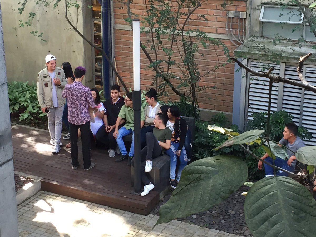 AndresFVeraRamírez tweet media