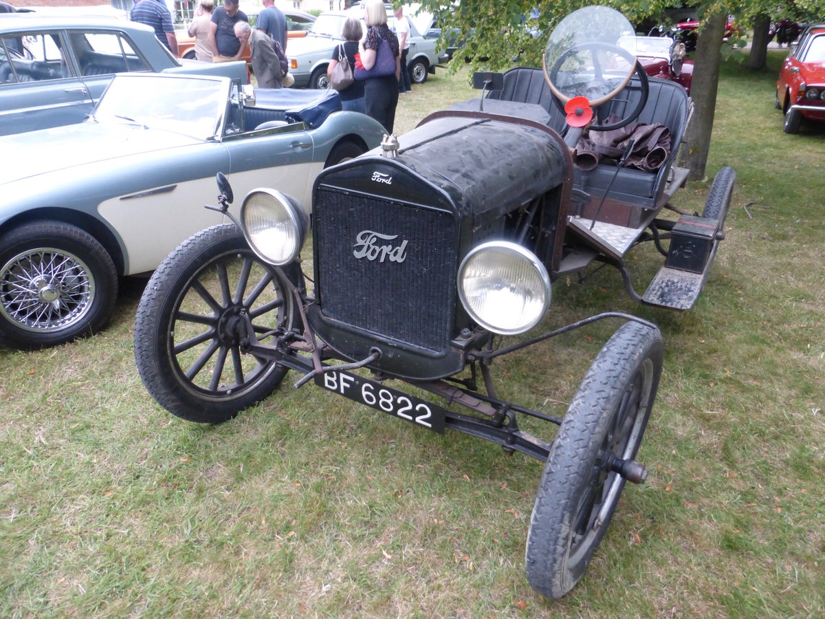 aohereng's tweet image. Optional Looking glass on #fordmodelT #ford #modelT