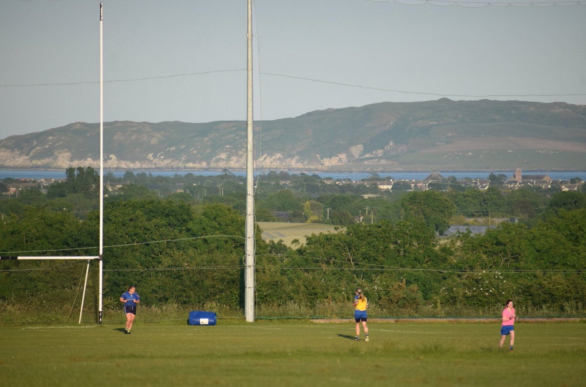 Is this Kerry or Dublin ? 
A view of Lambay Island taken during  our ladies football training Last week . 
#northcountydublin #manowargfc #dublingaa