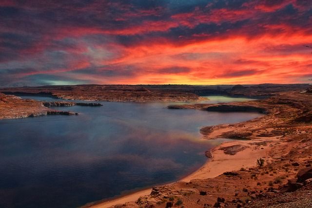 JeffreyClarkDDS's tweet photo. #Beautiful #PowellLake 😊 https://t.co/vv4vhTSONI
By: werner22brigitte 

#Arizona #photography #landscapephotography https://t.co/CAkiLvqLfK