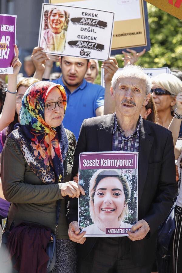 Şuleler öldürülmesin diye, 
Şuleler tecavüze uğramasın diye,
Bu çocukların artık sesi yok. Onların sesi artık biziz diye, 
Şule'nin babasının gözlerinde ki acı bir nebze hafiflesin diye, 
GÜÇLÜNÜN DEĞİL HAKLININ YANINDA OLACAĞIZ!
<a href="/suleicinadalet/">Şule Çet Dayanışma Platformu</a> <a href="/AvukatGebes/">Av. Ferhat GEBEŞ</a>

#SuleCetİcinAdalet