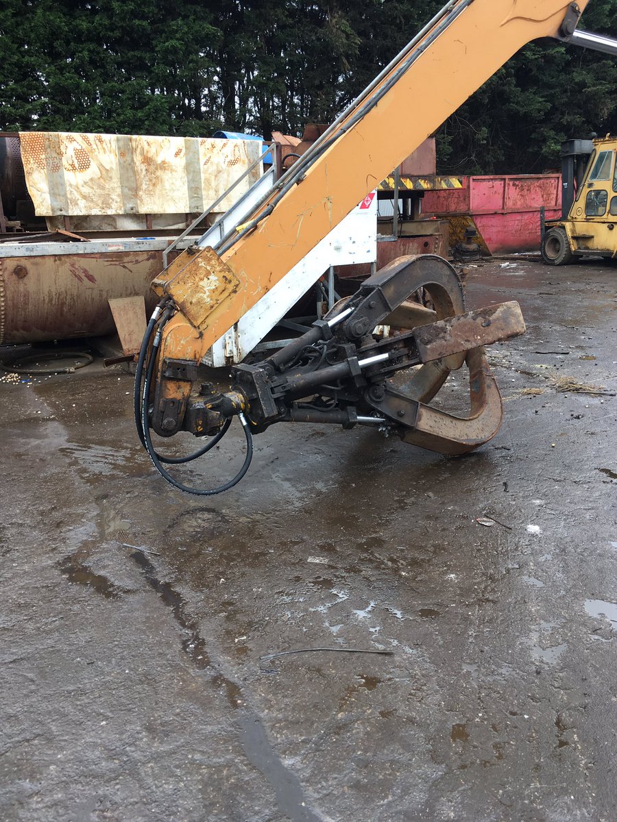 CondorInd's tweet image. New grab hoses for this wee beasty today... 🤙🏼💪🏼🦅 #hydraulics #Cheshire #Alfagomma