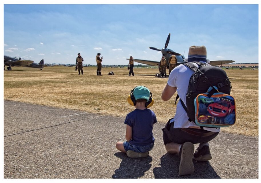 Flying_Legends's tweet photo. Great close-up photo opportunities or take a stroll and soak it all up โThe Flight Line Walk' this weekends Flying Legends airshow
Donโt forget high factor sunscreen, hat/cap and water. Keep hydrated
https://t.co/jYaKtW4T07
Photo: A McClean
#I_W_M #IWMDuxford #flypastmagazine https://t.co/e2pxB0EzBr