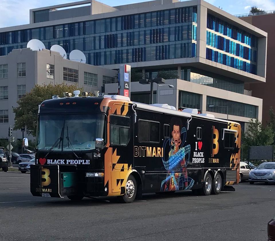 BillMari_'s tweet photo. The mission is to use the power of our communities & technology to fight racism & xenophobia and improve the quality of Black lives. #Bustour #Iloveblackpeople #DecoloniseYourLife #Greenbook #blackexcellence #bitmari #spreadthelove #buyblack #blackowned #blacksintech https://t.co/HhBIF6sH9G