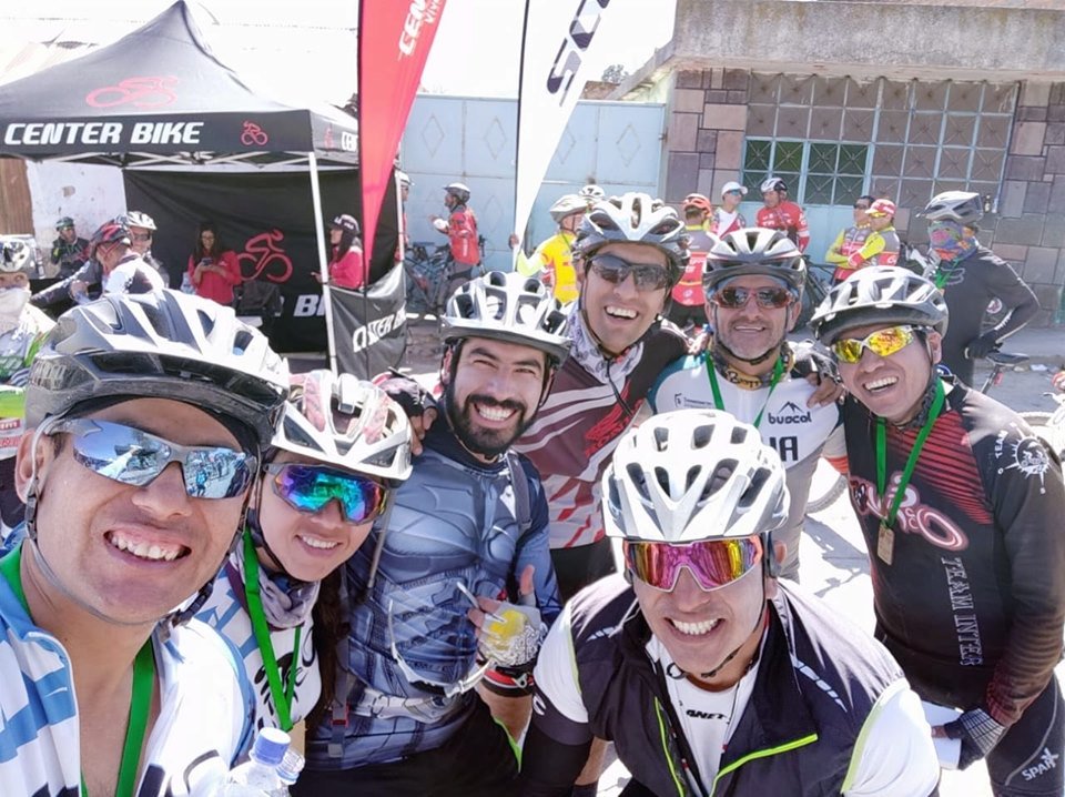 viracos1's tweet photo. Vuelta a los Pueblitos 2019 Pueblos 80 km #viracos #hastadondepuedesllegar #ciclismonaespn  #ciclismo #cycling #cyclingphotos #cyclinglife #BIKEBIKEBIKE #bikedc #bike #bikergirl #bikerlife #biker #MTBB #mtbos #mtb #mtbbxthebest #bicicletas  #bicicleta #bici #Riders #arequipa https://t.co/hSpW29zvnA