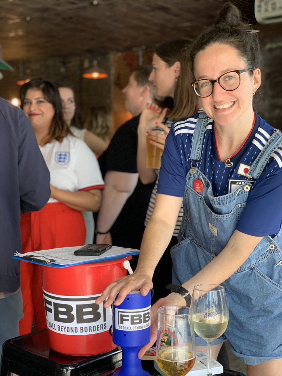 WHAT A WAY TO WRAP IT UP. Our footie family raising money for the brilliant @FBeyondBorders on Sunday. 

Thanks @premierlasses @GolazioLondon @Lionesses for the lushest #WomensWorldCup ever. Bring on 2023! 💜