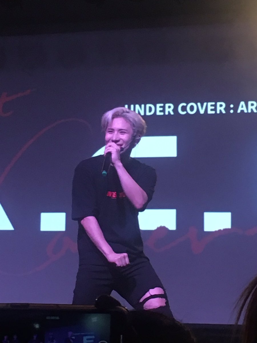 fromhongjoong's tweet photo. The amount of times he kept hitting the woah haha #ACEinCalgary #ACEinCanada https://t.co/g0mfuDqavD