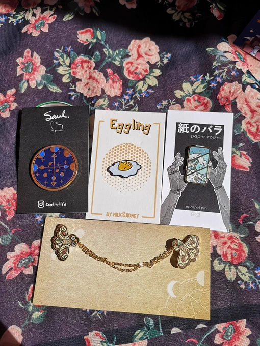 My precious loot from Japex!!! I'll try to tag as many artists as possible but I couldn't catch everybody's name unfortunately so feel free to tag the missing ones! 