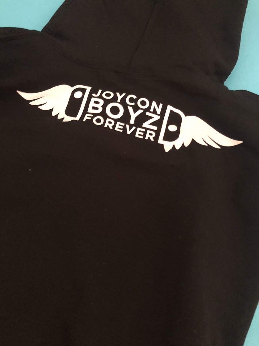 lbplayer1512's tweet photo. Catch me reppin it in my casket 😤 https://t.co/6havUzLzdA