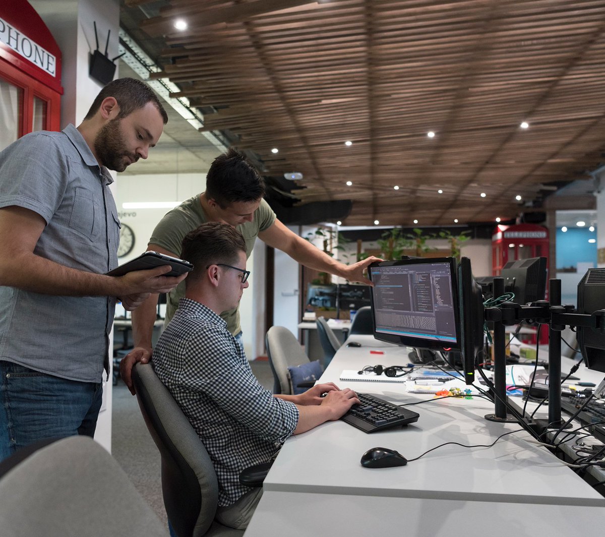 BrighterSoft's tweet photo. We build software to automate your workflows! - We help you to identify any opportunities where you can automate workflows, data processing and data analysis 🔵 https://t.co/IofpuwK5WF